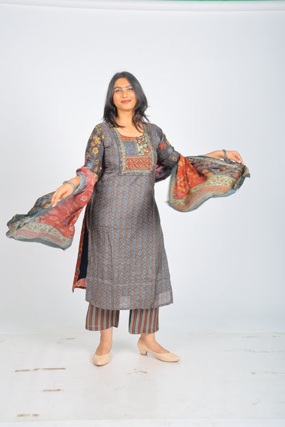 Kalamkari Printed Straight Suit With Dupatta